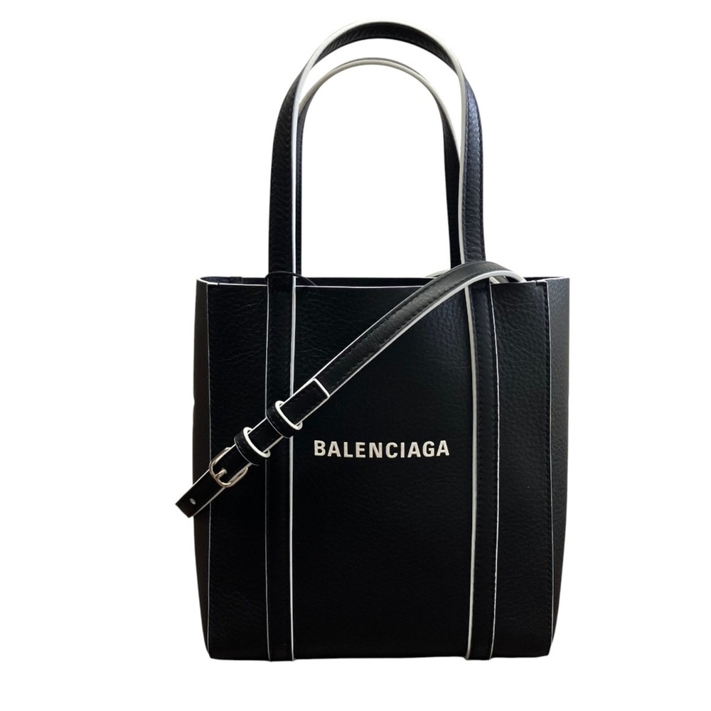 Balenciaga Everyday Leather Tote Bag